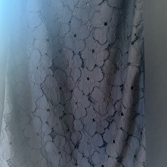 Diane von Furstenberg | Black Shift Dress with Pockets - Picture 6 of 10